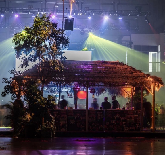 Tiki Hut